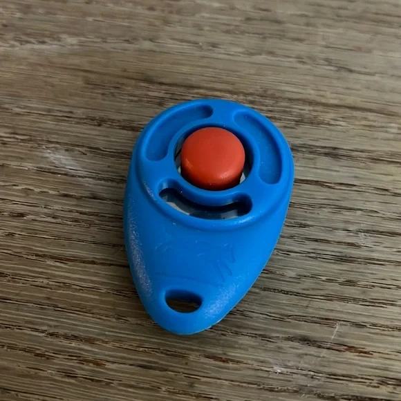 Pro Dog Training Clicker - Picture 3 of 8